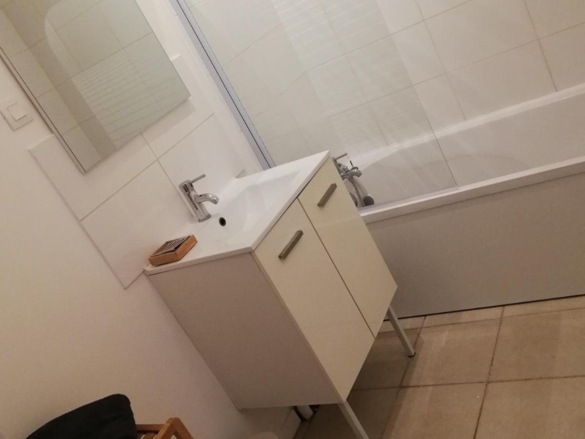 Logement Entier Au Calme Villers-Outreaux Zewnętrze zdjęcie